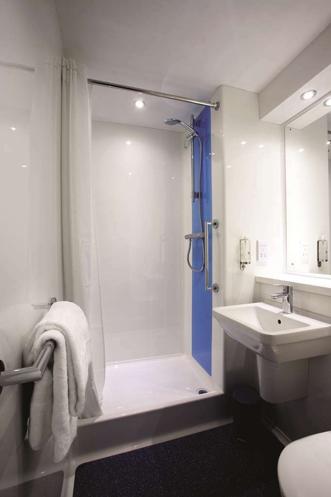 Travelodge Birmingham Central Bull Ring Habitación foto